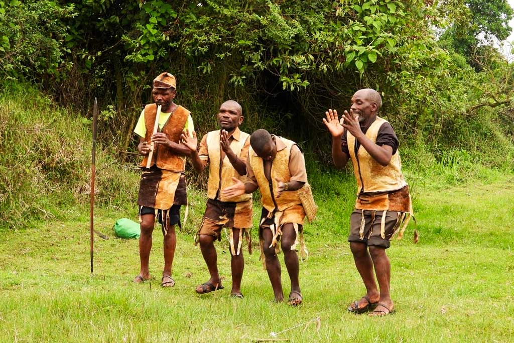 4 Days Budget Gorilla Safari & Batwa Cultural experience, gorillas tours